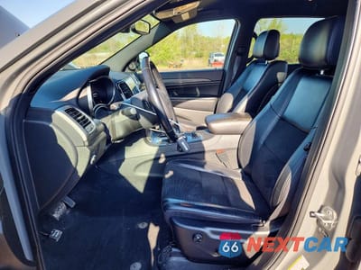 Zdjęcie 7 z 12 samochodu: 2022 JEEP GRAND CHEROKEE LAREDO E VIN:1C4RJFAG5NC112933 - miniatura