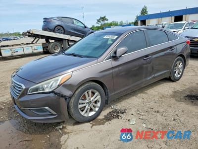 2017 HYUNDAI SONATA SE 5NPE24AF2HH504266 - główne zdjęcie licytacji z USA - miniatura
