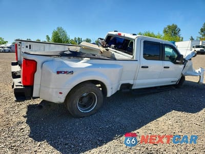 Trzecie zdjęcie samochodu z tyłu: 2024 FORD F350 SUPER DUTY VIN:1FT8W3DT3REF35606 - miniatura