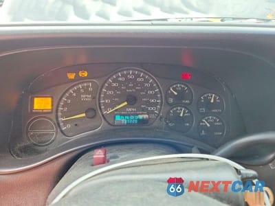 Zdjęcie 9 z 12 samochodu: 2001 CHEVROLET SILVERADO C1500 VIN:1GCEC19W51Z177070 - miniatura
