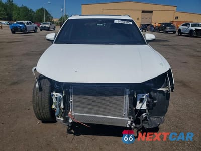 Piąte zdjęcie samochodu w środku: 2023 AUDI Q3 PREMIUM PLUS S LINE 45 VIN:WA1EECF33P1150936 - miniatura