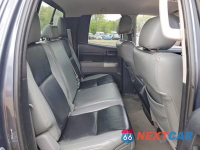 Zdjęcie 10 z 12 samochodu: 2007 TOYOTA TUNDRA DOUBLE CAB SR5 VIN:5TFBT54127X004729 - miniatura