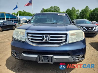 Piąte zdjęcie samochodu w środku: 2012 HONDA PILOT EX VIN:5FNYF4H43CB032544 - miniatura