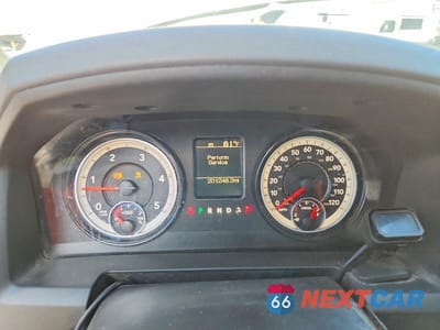 Zdjęcie 8 z 10 samochodu: 2015 RAM 3500 ST VIN:3C63RPGL7FG561044 - miniatura