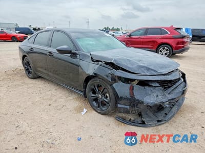 Piąte zdjęcie samochodu w środku: 2025 HONDA ACCORD VIN:1HGCY1F44SA018442 - miniatura