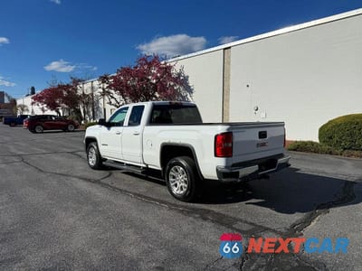 Trzecie zdjęcie samochodu z tyłu: 2016 GMC SIERRA K1500 SLE VIN:1GTV2MEC4GZ358153 - miniatura