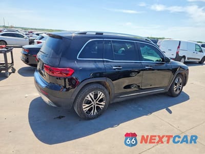 Trzecie zdjęcie samochodu z tyłu: 2024 MERCEDES-BENZ GLB 250 VIN:W1N4M4GB2RW352830 - miniatura