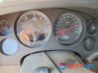 Zdjęcie 9 z 12 samochodu: 2008 CHEVROLET SILVERADO C2500 HEAVY DUTY VIN:1GCHC23K48F204070 - miniatura