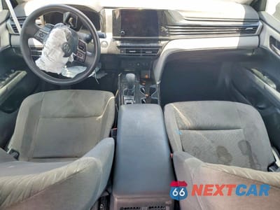 Zdjęcie 8 z 13 samochodu: 2025 TOYOTA CAMRY LE VIN:4T1DAACK9SU550192 - miniatura