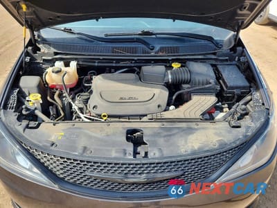 Zdjęcie 12 z 13 samochodu: 2020 CHRYSLER PACIFICA TOURING L VIN:2C4RC1BG4LR129223 - miniatura