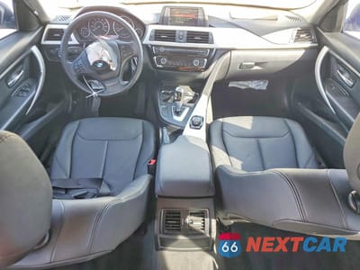Zdjęcie 8 z 12 samochodu: 2018 BMW 320 I VIN:WBA8A9C50JAH14606 - miniatura