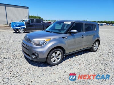 2018 KIA SOUL BASE KNDJN2A26J7610852 - główne zdjęcie licytacji z USA - miniatura
