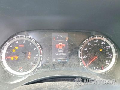 Zdjęcie 9 z 13 samochodu: 2022 TOYOTA HIGHLANDER LE VIN:5TDBZRBH2NS573329 - miniatura