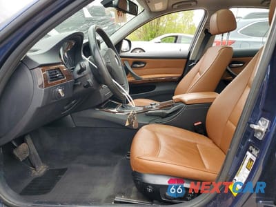 Zdjęcie 7 z 12 samochodu: 2011 BMW 328 XI VIN:WBAPK7C50BF195703 - miniatura
