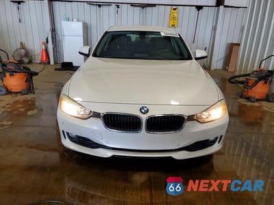 Piąte zdjęcie samochodu w środku: 2015 BMW 320 I VIN:WBA3B1G54FNT02298 - miniatura