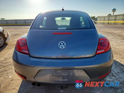 Zdjęcie 6 z 12 samochodu: 2014 VOLKSWAGEN BEETLE VIN:3VWF17AT2EM642052 - miniatura