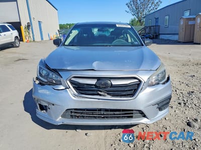 Piąte zdjęcie samochodu w środku: 2018 SUBARU LEGACY 2.5I VIN:4S3BNAB6XJ3039230 - miniatura