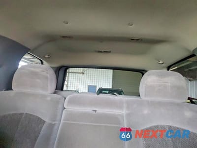 Zdjęcie 10 z 13 samochodu: 2001 CHEVROLET TAHOE K1500 VIN:1GNEK13T41J205223 - miniatura