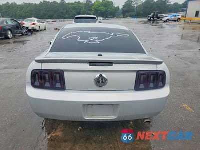 Zdjęcie 6 z 12 samochodu: 2007 FORD MUSTANG VIN:1ZVFT80N475238925 - miniatura