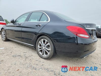 Drugie zdjęcie samochodu z przodu: 2017 MERCEDES-BENZ C 300 VIN:55SWF4JB0HU186599 - miniatura