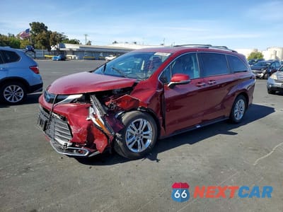 2023 TOYOTA SIENNA PLATINUM 7-PASSENGER 5TDESKFC8PS085125 - główne zdjęcie licytacji z USA - miniatura
