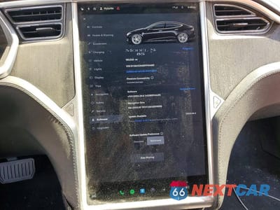 Zdjęcie 9 z 13 samochodu: 2013 TESLA MODEL S VIN:5YJSA1CN4DFP04485 - miniatura