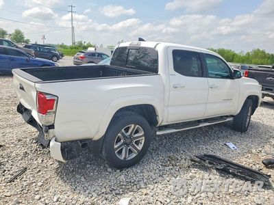 Trzecie zdjęcie samochodu z tyłu: 2017 TOYOTA TACOMA LIMITED VIN:5TFEZ5CN2HX022052 - miniatura