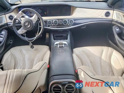 Zdjęcie 8 z 12 samochodu: 2018 MERCEDES-BENZ S 63 AMG 4MATIC VIN:WDDUG8JB0JA386853 - miniatura