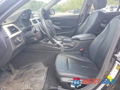 Zdjęcie 7 z 13 samochodu: 2018 BMW 320 XI VIN:WBA8A3C57JA494942 - miniatura