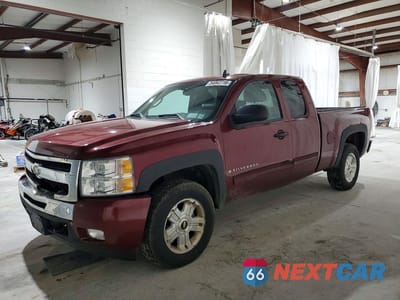 2009 CHEVROLET SILVERADO K1500 LT 2GCEK290X91121277 - główne zdjęcie licytacji z USA - miniatura