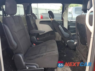 Zdjęcie 11 z 13 samochodu: 2014 DODGE GRAND CARAVAN SE VIN:2C4RDGBG5ER459908 - miniatura