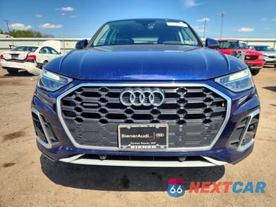 Piąte zdjęcie samochodu w środku: 2022 AUDI Q5 PREMIUM 45 VIN:WA1GAAFY0N2032726 - miniatura