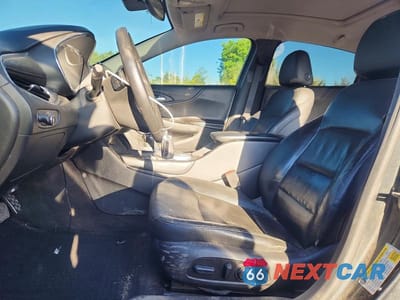 Zdjęcie 7 z 12 samochodu: 2016 CHEVROLET MALIBU LT VIN:1G1ZE5STXGF322397 - miniatura