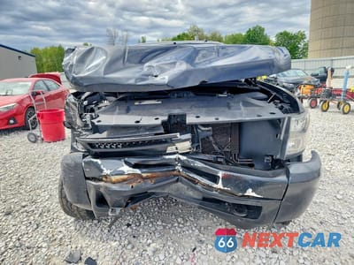 Piąte zdjęcie samochodu w środku: 2007 CHEVROLET SILVERADO K1500 CREW CAB VIN:2GCEK13M671669215 - miniatura