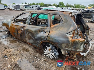 Drugie zdjęcie samochodu z przodu: 2015 NISSAN ROGUE SL VIN:5N1AT2MVXFC917205 - miniatura