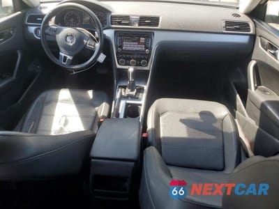 Zdjęcie 8 z 12 samochodu: 2012 VOLKSWAGEN PASSAT SE VIN:1VWBH7A32CC043970 - miniatura