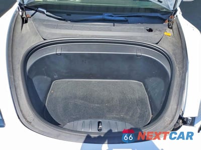 Zdjęcie 11 z 12 samochodu: 2018 TESLA MODEL 3 VIN:5YJ3E1EA3JF161841 - miniatura