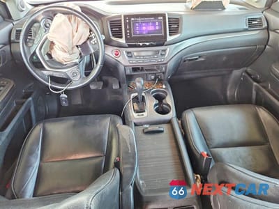 Zdjęcie 8 z 13 samochodu: 2017 HONDA PILOT EXL VIN:5FNYF5H51HB031026 - miniatura