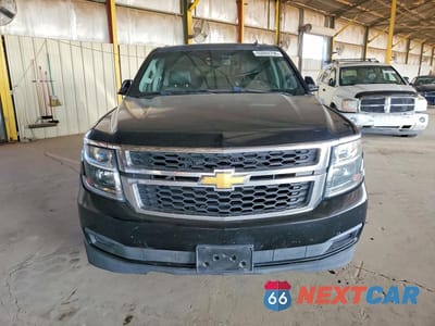Piąte zdjęcie samochodu w środku: 2015 CHEVROLET SUBURBAN C1500 LT VIN:1GNSCJKC2FR279282 - miniatura
