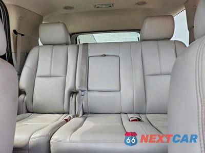 Zdjęcie 10 z 13 samochodu: 2013 CHEVROLET TAHOE C1500 LT VIN:1GNSCBE06DR301613 - miniatura