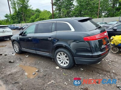 Drugie zdjęcie samochodu z przodu: 2015 LINCOLN MKT LIVERY VIN:2LMHJ5NKXFBL00918 - miniatura
