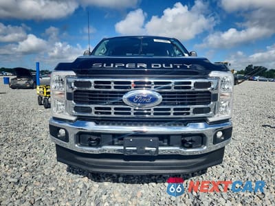 Piąte zdjęcie samochodu w środku: 2024 FORD F250 SUPER DUTY VIN:1FT7W2BA8RED67274 - miniatura