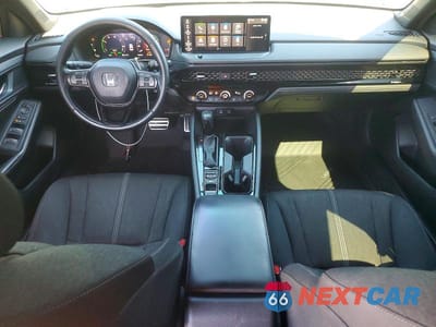 Zdjęcie 8 z 12 samochodu: 2024 HONDA ACCORD HYBRID SPORT VIN:1HGCY2F57RA035678 - miniatura