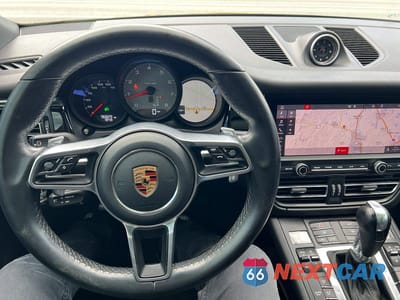 Zdjęcie 7 z 10 samochodu: 2019 PORSCHE MACAN S VIN:WP1AB2A54KLB30089 - miniatura