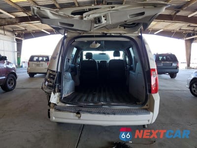 Zdjęcie 6 z 13 samochodu: 2008 DODGE GRAND CARAVAN C VIN:1D4HN11H68B176052 - miniatura