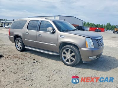 Czwarte zdjęcie samochodu z boku: 2012 CADILLAC ESCALADE ESV LUXURY VIN:1GYS3HEF7CR314248 - miniatura