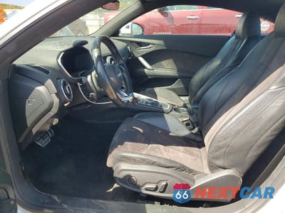 Zdjęcie 7 z 12 samochodu: 2017 AUDI TT VIN:TRUC5AFVXH1011784 - miniatura