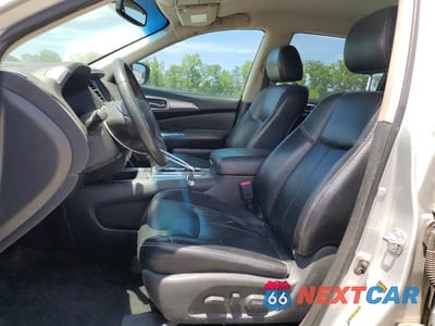 Zdjęcie 7 z 14 samochodu: 2017 NISSAN PATHFINDER SL VIN:5N1DR2MNXHC902685 - miniatura