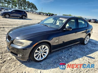 2011 BMW 328 I WBAPH7C58BE460453 - główne zdjęcie licytacji z USA - miniatura