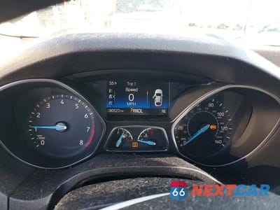 Zdjęcie 9 z 12 samochodu: 2017 FORD FOCUS SE VIN:1FADP3F27HL302117 - miniatura